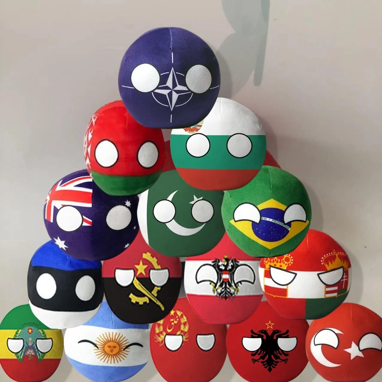 7.9-inch 3.9-inch Country Ball Plush Country Ball Ecuador, France, Spain, Congo, Mexico, Canada, Congo Plush Toy Children's and Adult Country Balls(Venezuela,7.8in)