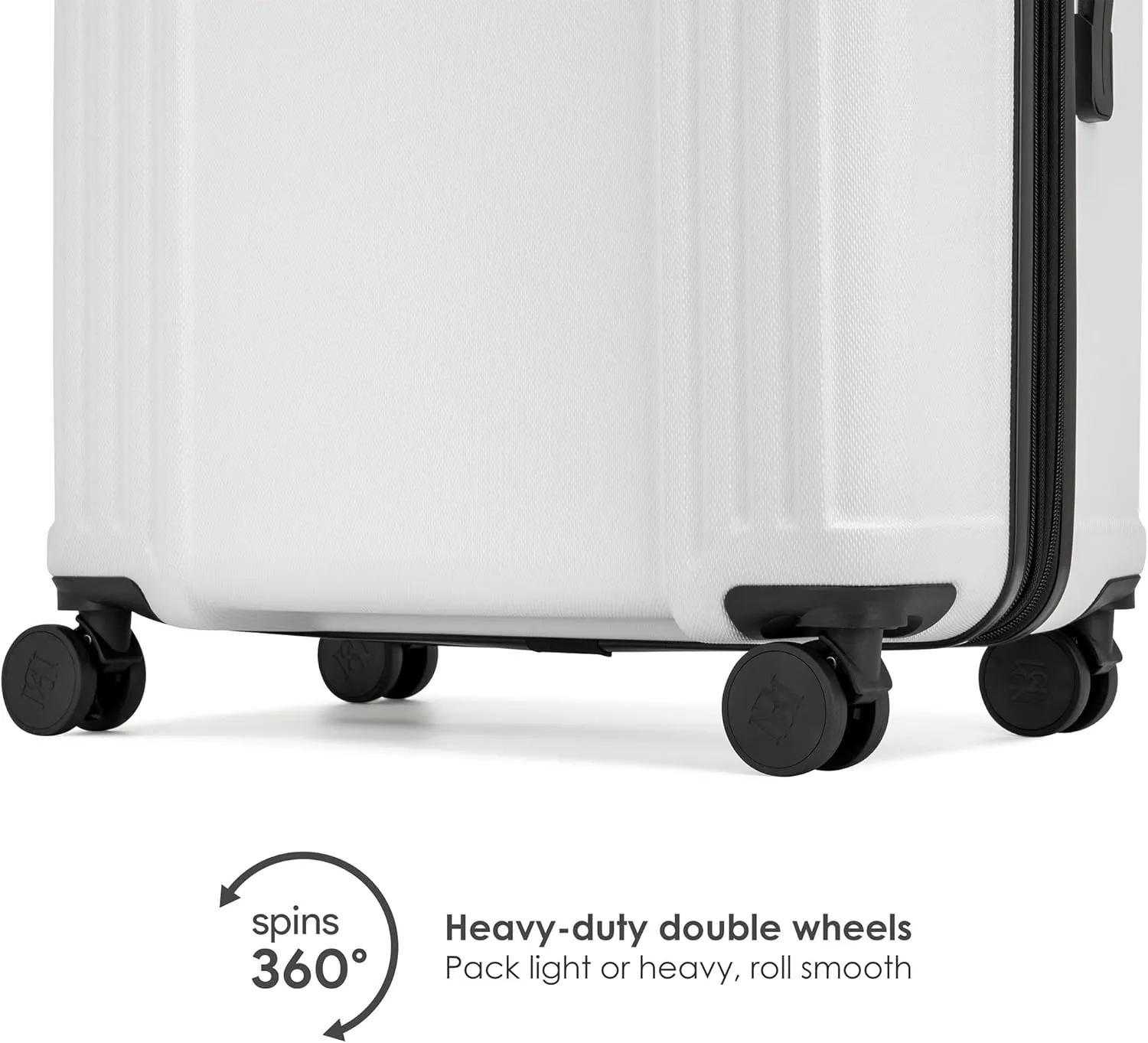 Badgley Mischka Evalyn 3 Piece Expandable Luggage Set (White)