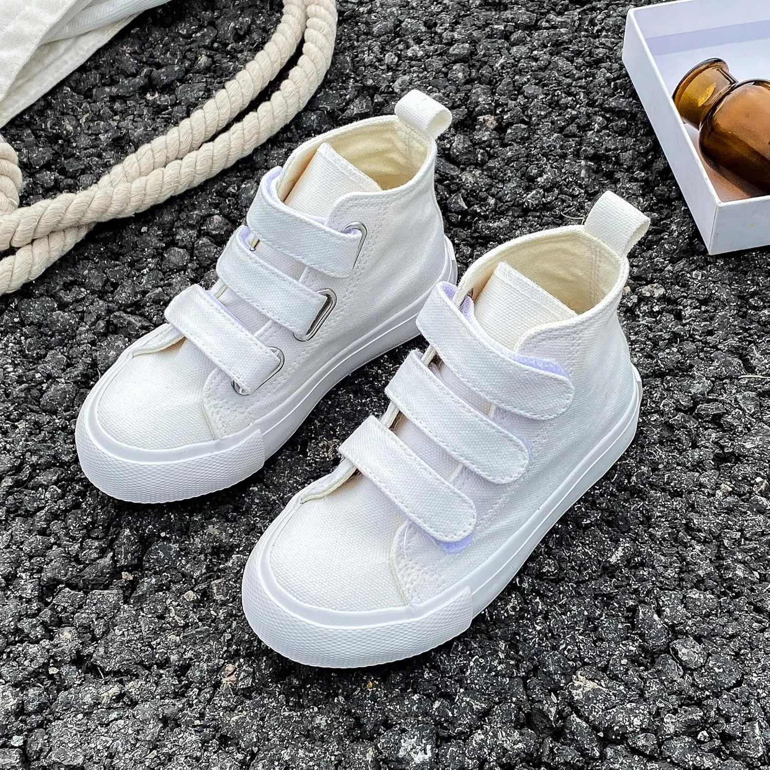 Boys and Girls High Top Children's Canvas Shoes Solid Color Sticky Button Casual Shoes Start School Season Little White Shoes Fashion Sneakers Shoes