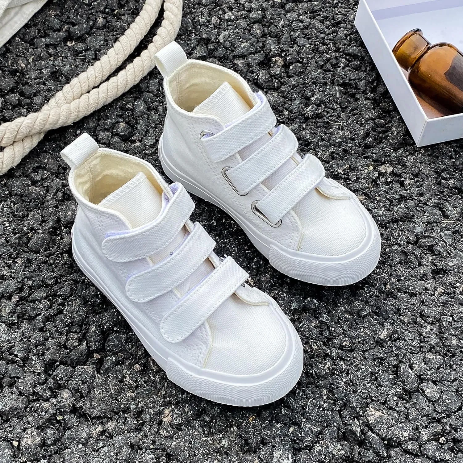 Boys and Girls High Top Children's Canvas Shoes Solid Color Sticky Button Casual Shoes Start School Season Little White Shoes Fashion Sneakers Shoes