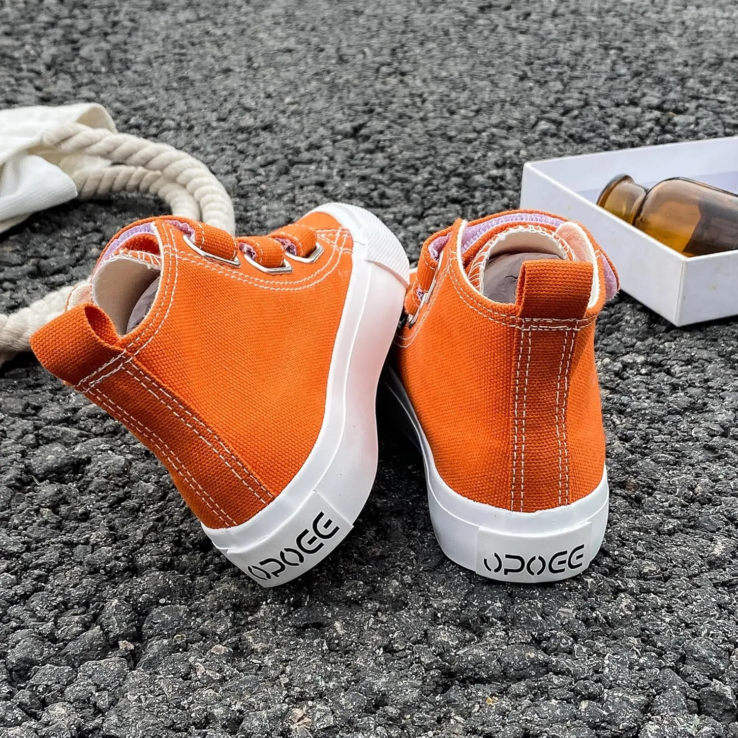 Boys and Girls High Top Children's Canvas Shoes Solid Color Sticky Button Casual Shoes Start School Season Little White Shoes Fashion Sneakers Shoes