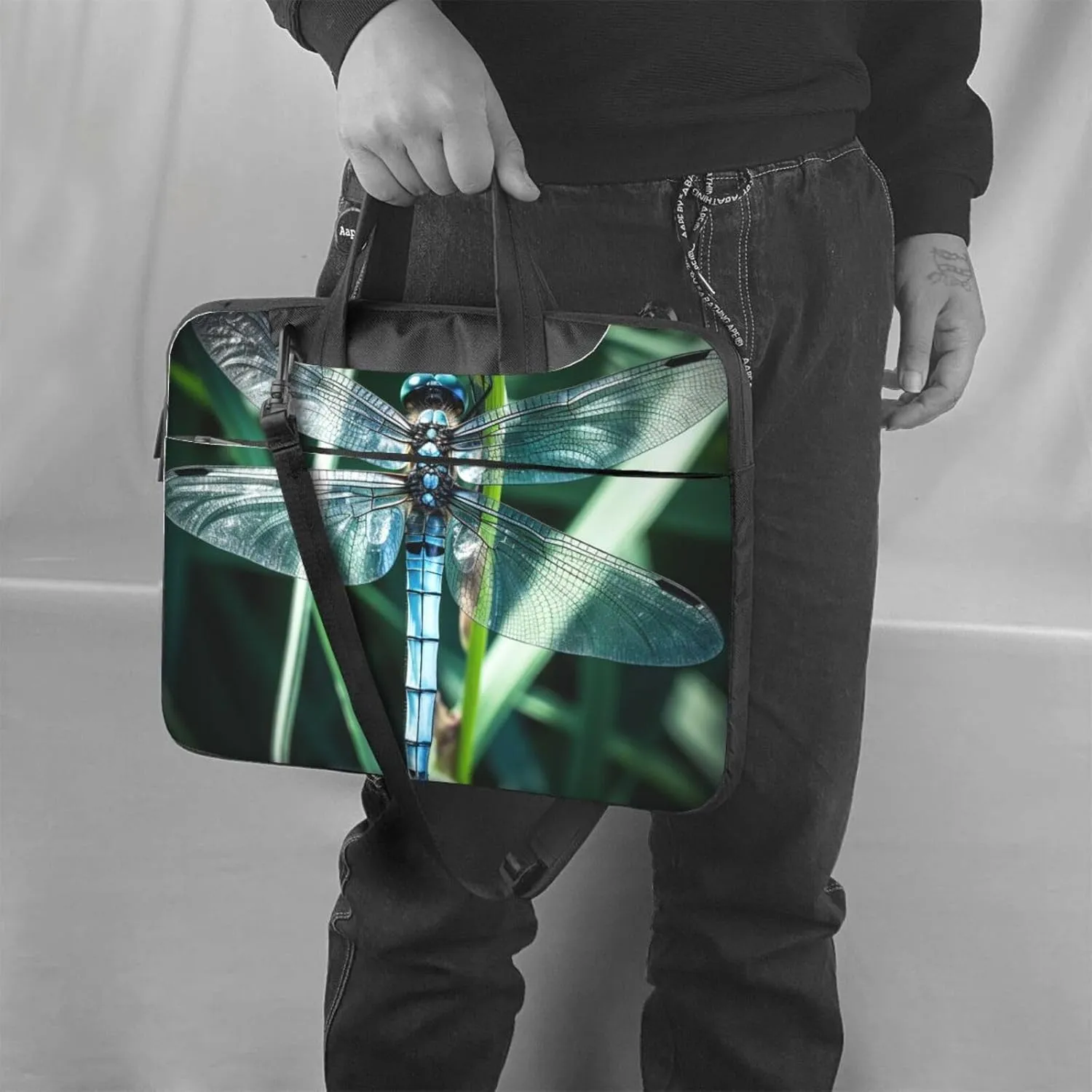 Dragonfly on Grass Blade Laptop Bag Laptop Messenger Shoulder Bag Travel Computer Bag for Women Men