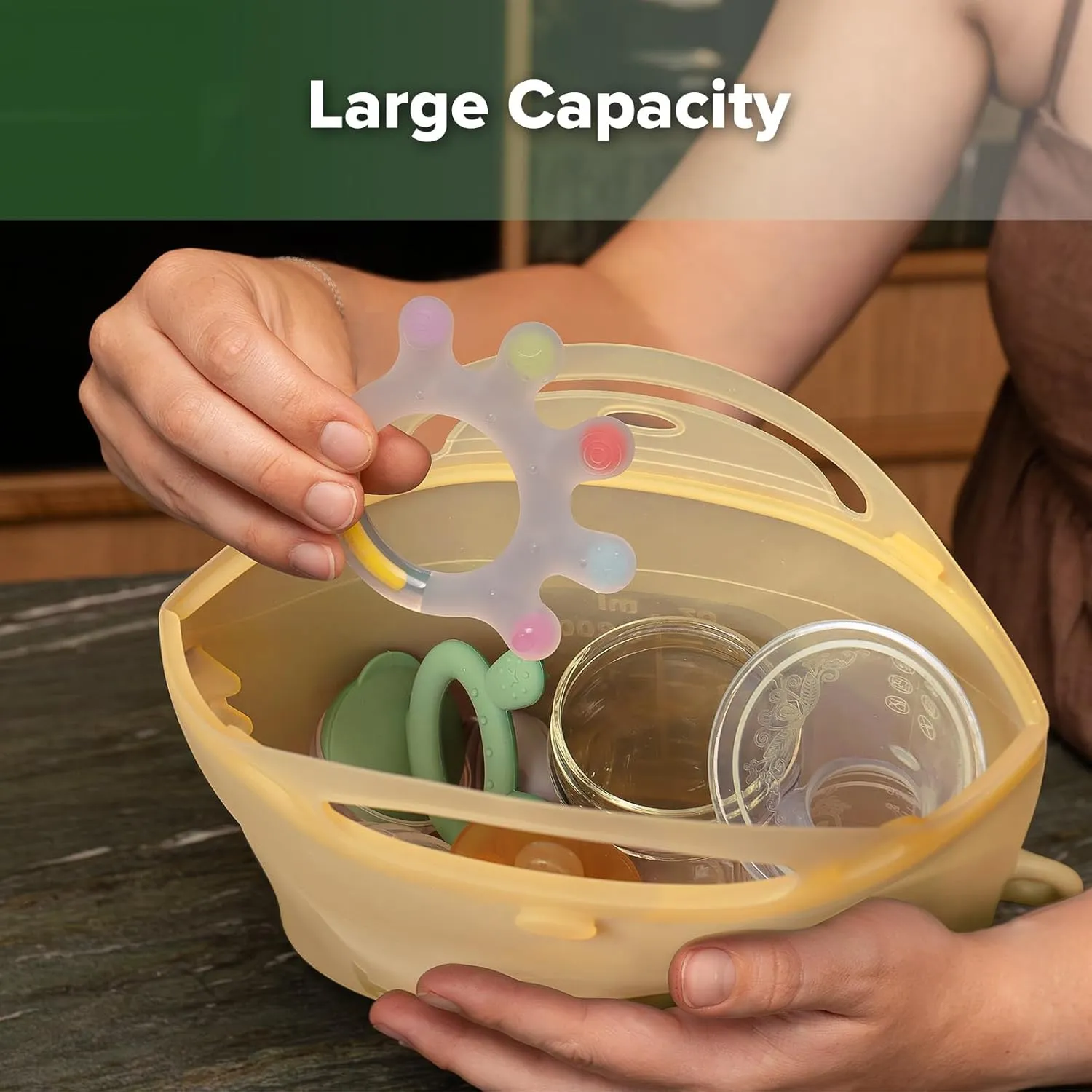 Haakaa Silicone Microwave Steamer & Steriliser Bag, 2000ml Large Capacity Reusable Steaming Bags for Baby Bottles/Breast Pump/Accessories/Pacifiers/Teethers,Great for Home and On-The-Go,Pineapple/2PCS