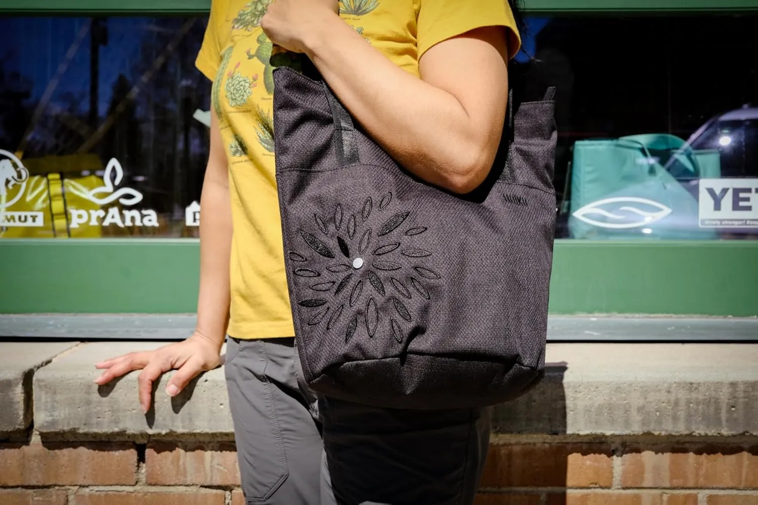 HAIKU Ridgeway Tote, Large Carryall Bag for Women, Shoulder Bag, Handbag with Straps for Gym, Work, Travel, Everyday Carry