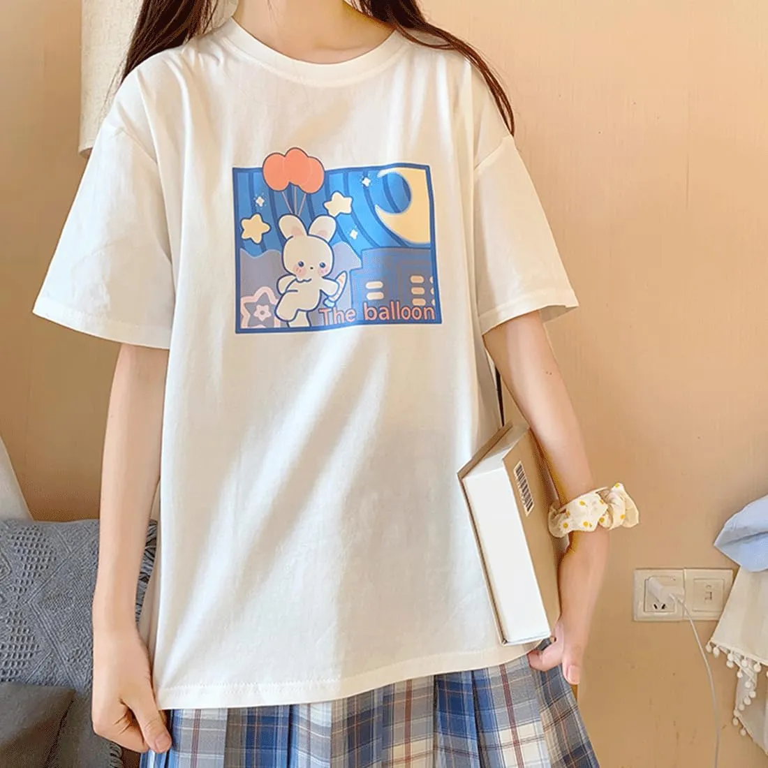 Harajuku Style Kawaii Fashion Pastel Gothic Clothes Soft Crewneck Cartoon Bunny with Balloon Print T-Shirt