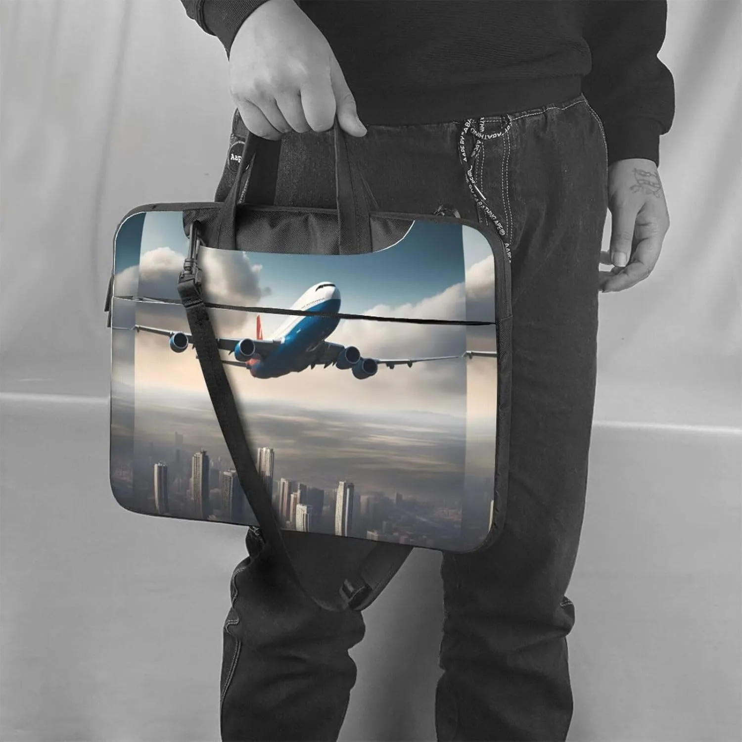 High Altitude Airplane Shockproof Portable Shoulder Laptop Bag For Daily Work Business Meetings
