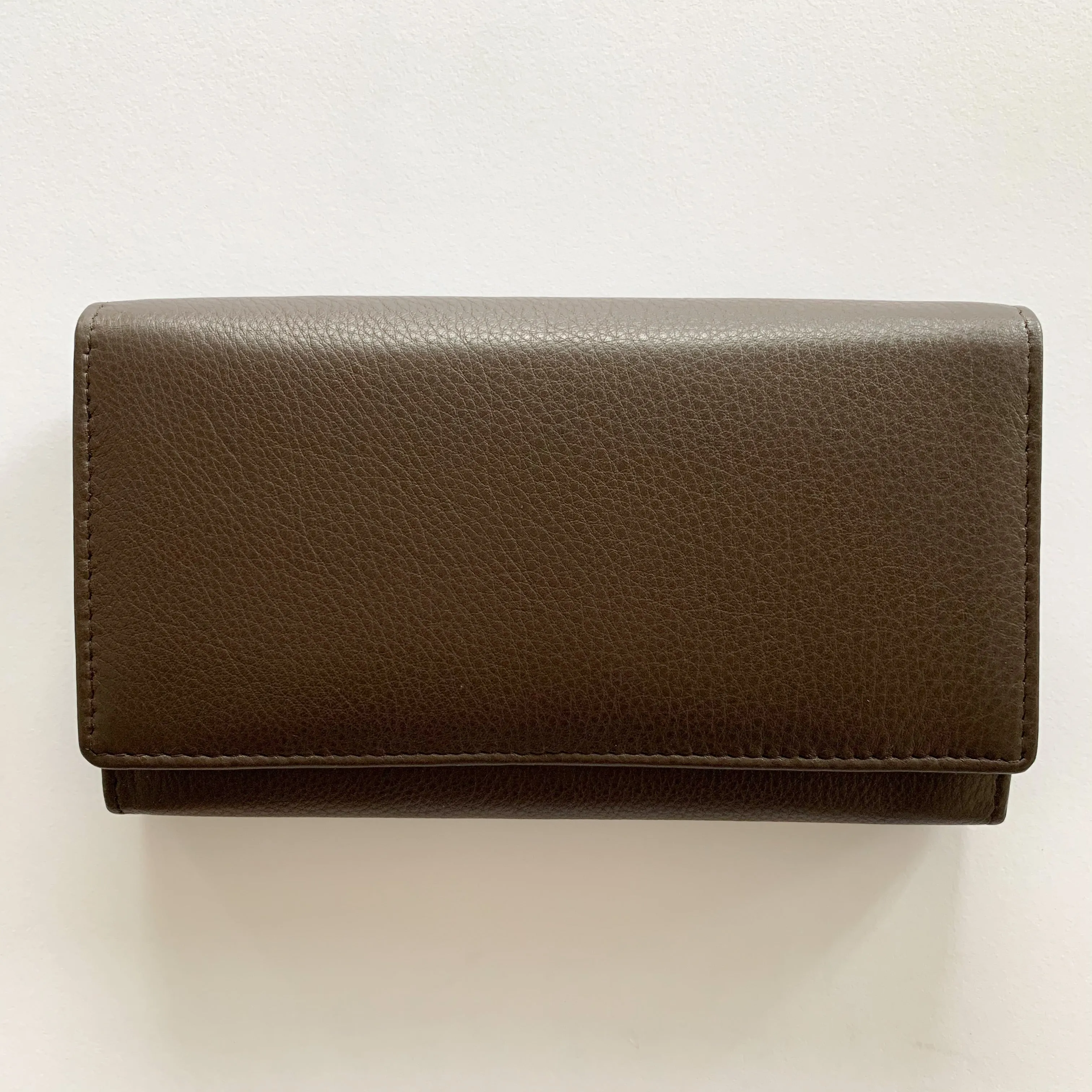 Ladies Clasp Wallet