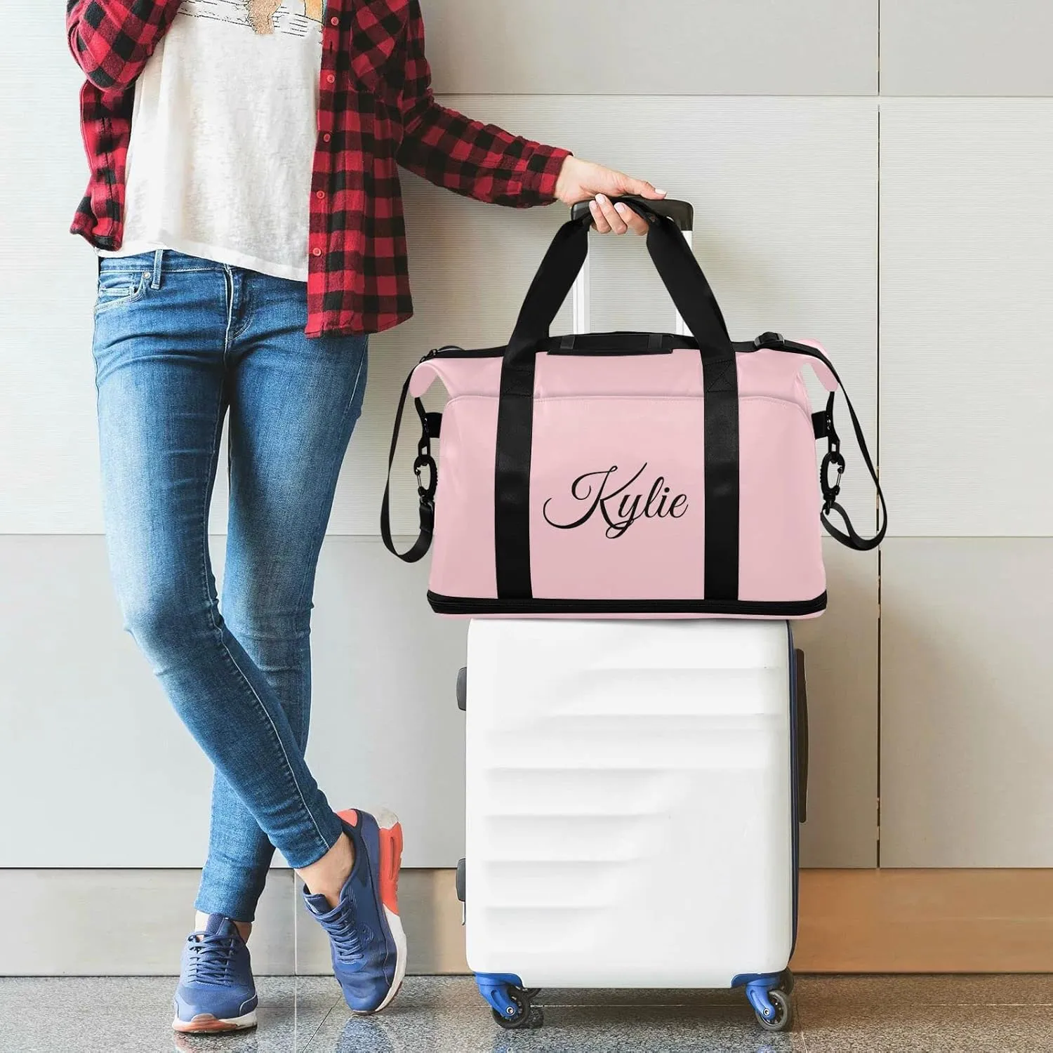 Light Pink Custom Gym Bag for Women Men Personalized Duffel Bag with Shoe Compartment Weekender Bags Carry On Bag Overnight Bag for Travel Gym Women Yoga School Gift Sport