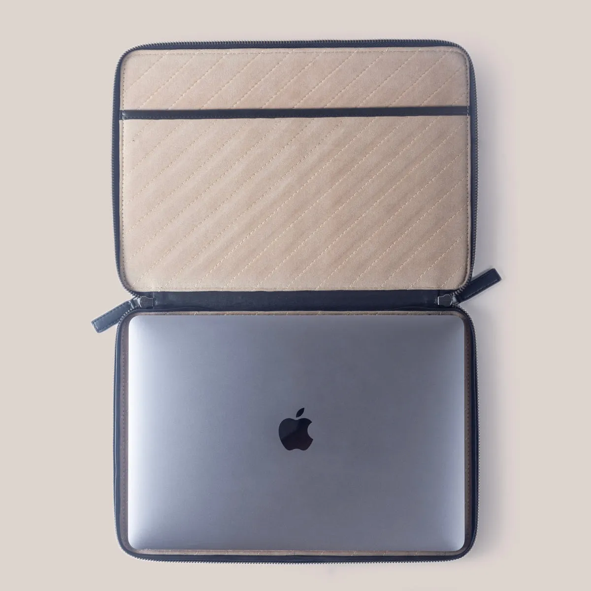 MacBook Pro 13 Zippered Laptop Case - Felt and Tan Crunch