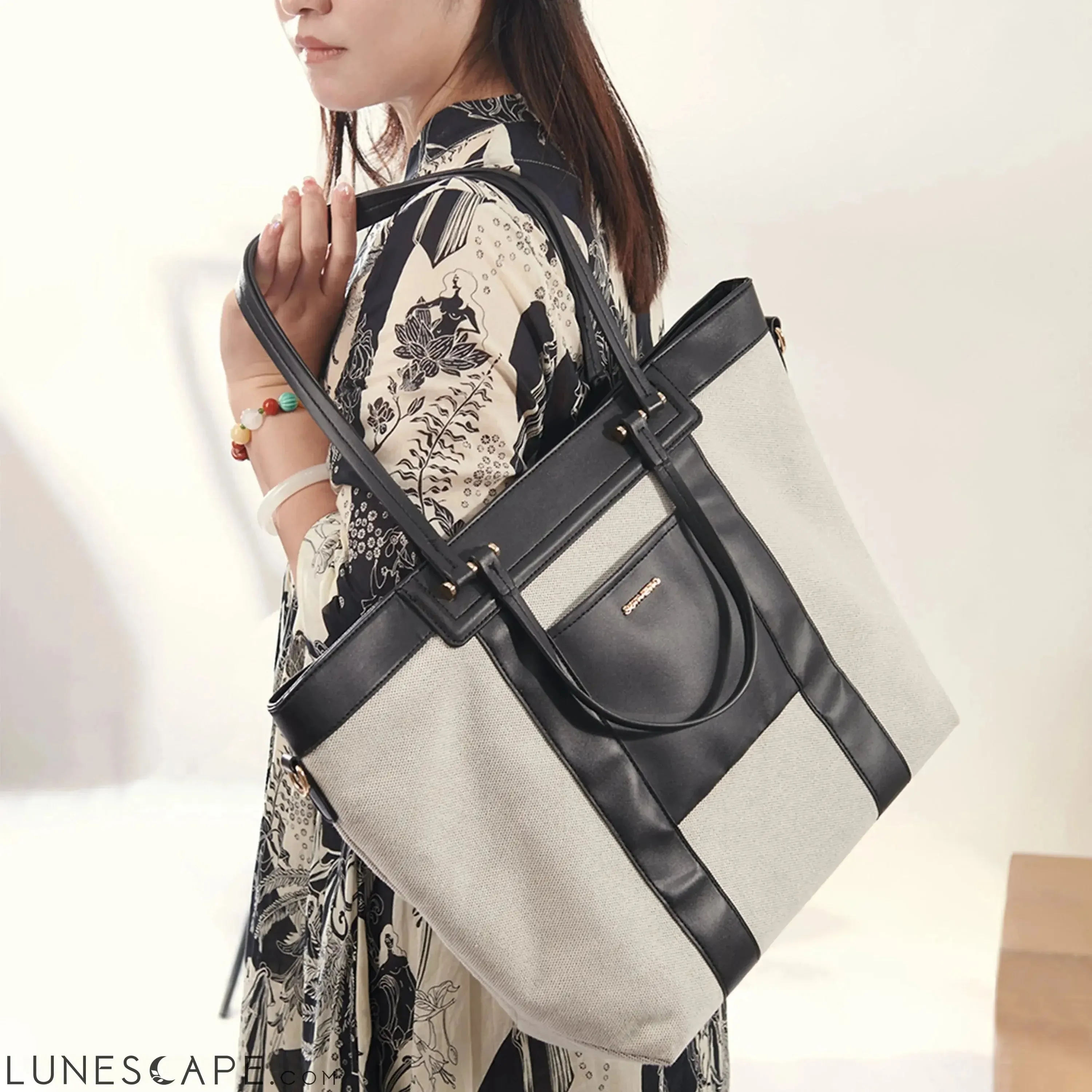 Mommy Canvas Diaper Handbag