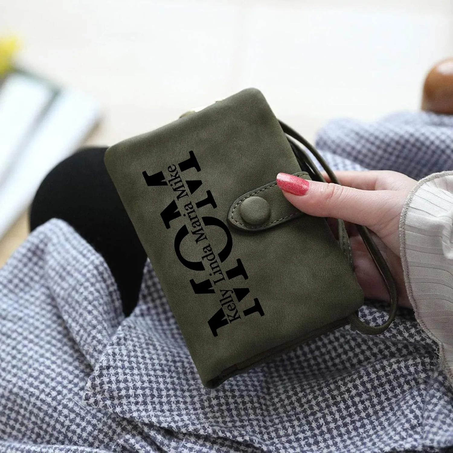 Personalized Gifts for Mom - Custom Womens Wallet with Names, Gifts for Mothers Day Mom Birthday - Customized Ladies Wristlet Wallet Coin Purse Bifold Cards Holder, Army Green