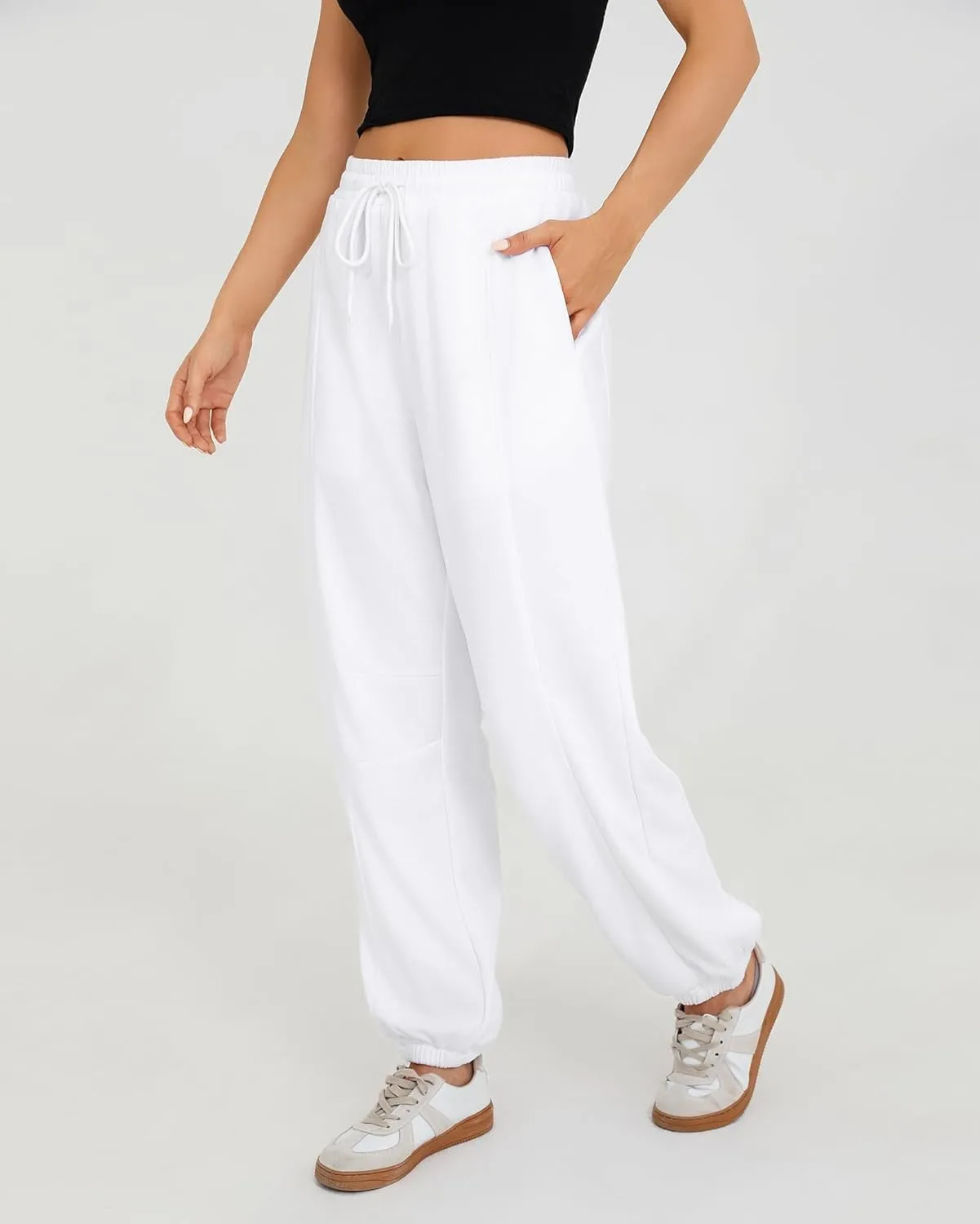 Quenteen Womens Sweatpants Casual Loose Lightweight Joggers Pants Fall Baggy Lounge Pants Drawstring Workout Bottoms