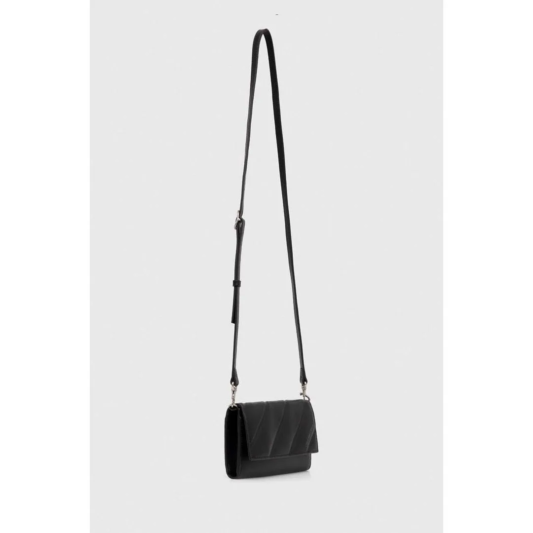 Quilted Longfold W/Strap