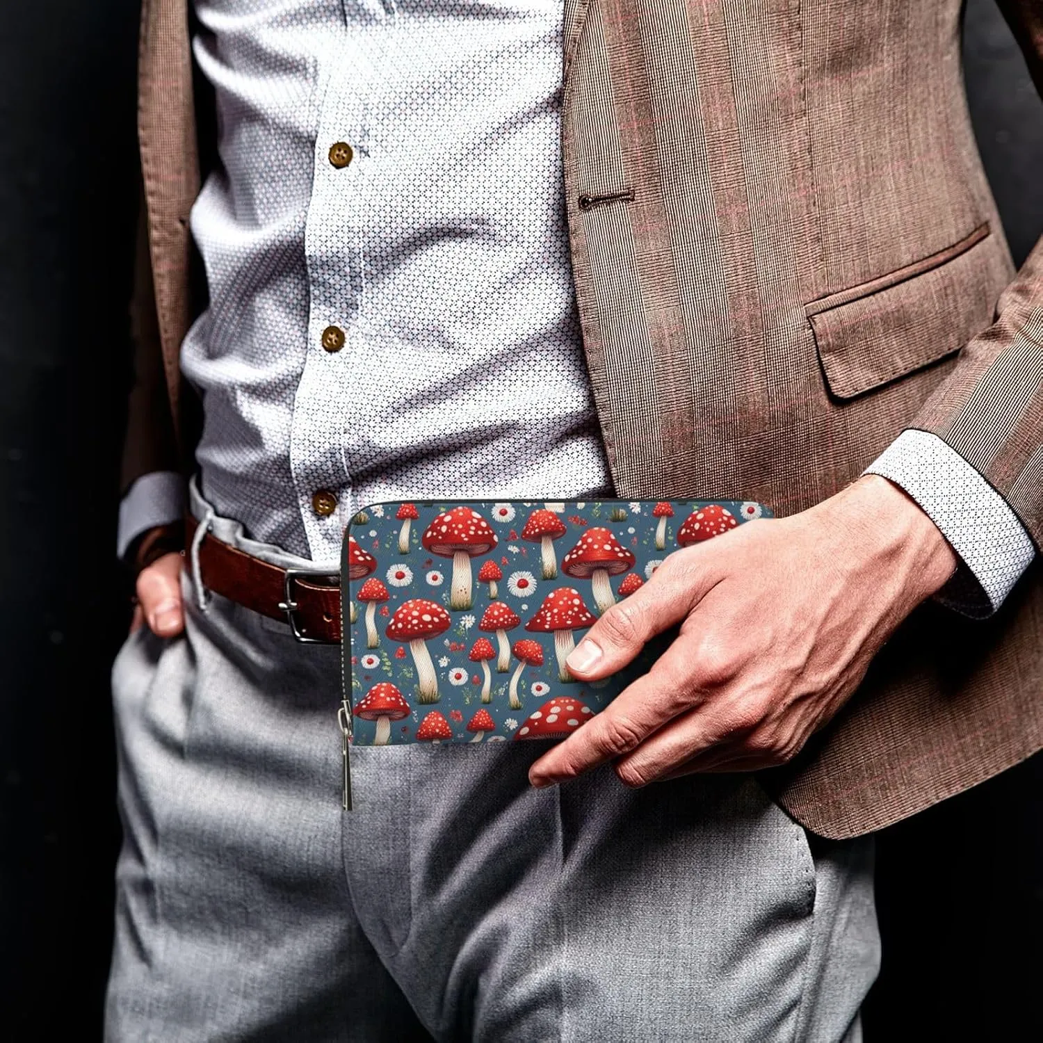 Red Mushrooms Flowers Wallets PU Leather Wallet For Women Men Zipper Credit Card Purse Long Clutch Purse