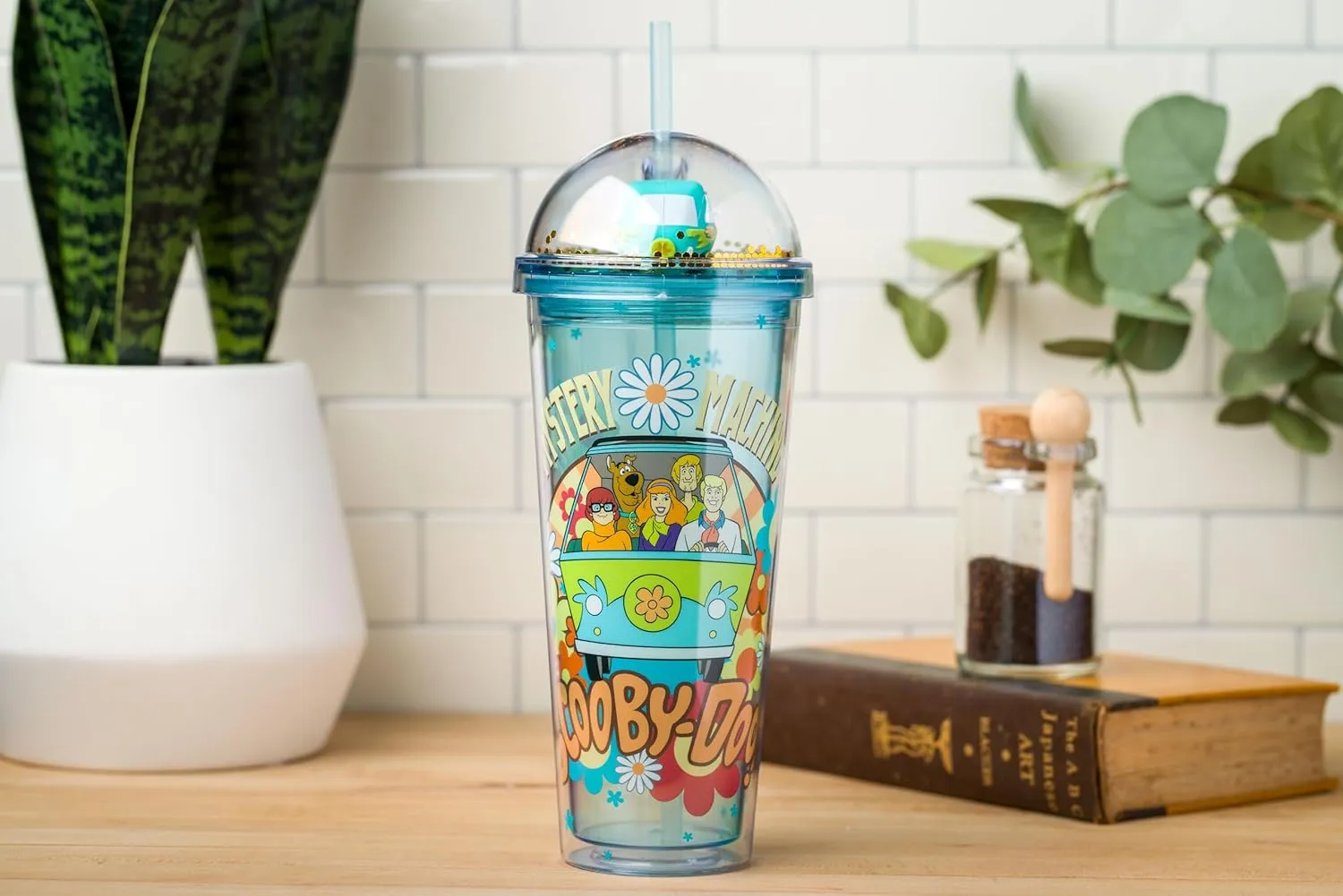 Silver Buffalo Scooby Doo Mystery Machine Featuring Shaggy, Velma, Daphne, and Fred Dome Glitter Top Travel Tumbler, 24 Ounces