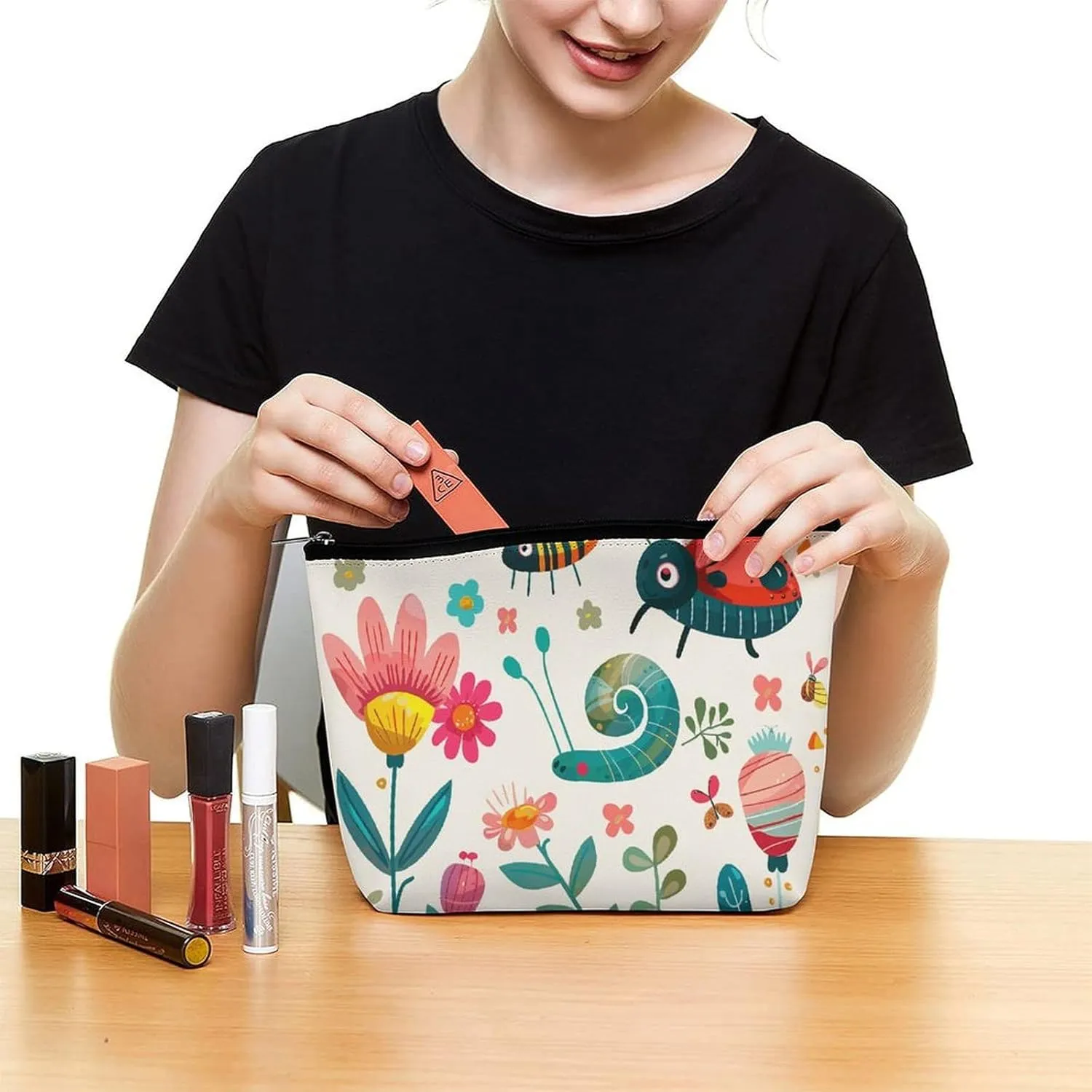 Small Cosmetic Bag Elegant Roomy Cartoon Small Insect Makeup Bags Portable Zipper Pouch Lipstick Bag Travel Toiletry Bag for Best Friend Gift