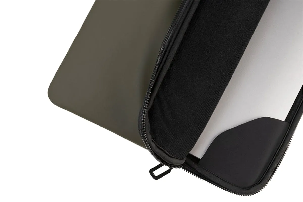 Tucano Gommo MacBook Pro 16" and Laptop 15.6" Sleeve Laptop Bag | Military Green