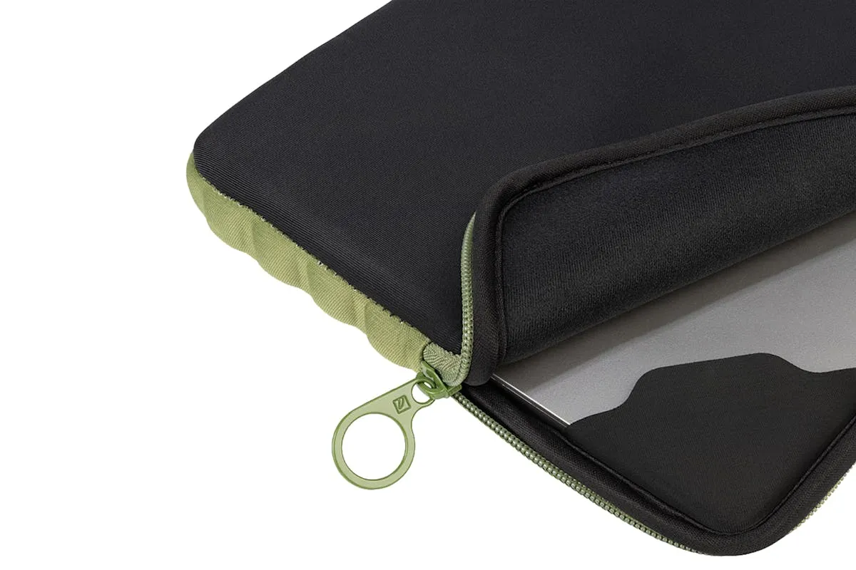 Tucano OFFROAD 12"/13" Laptop Sleeve | Black