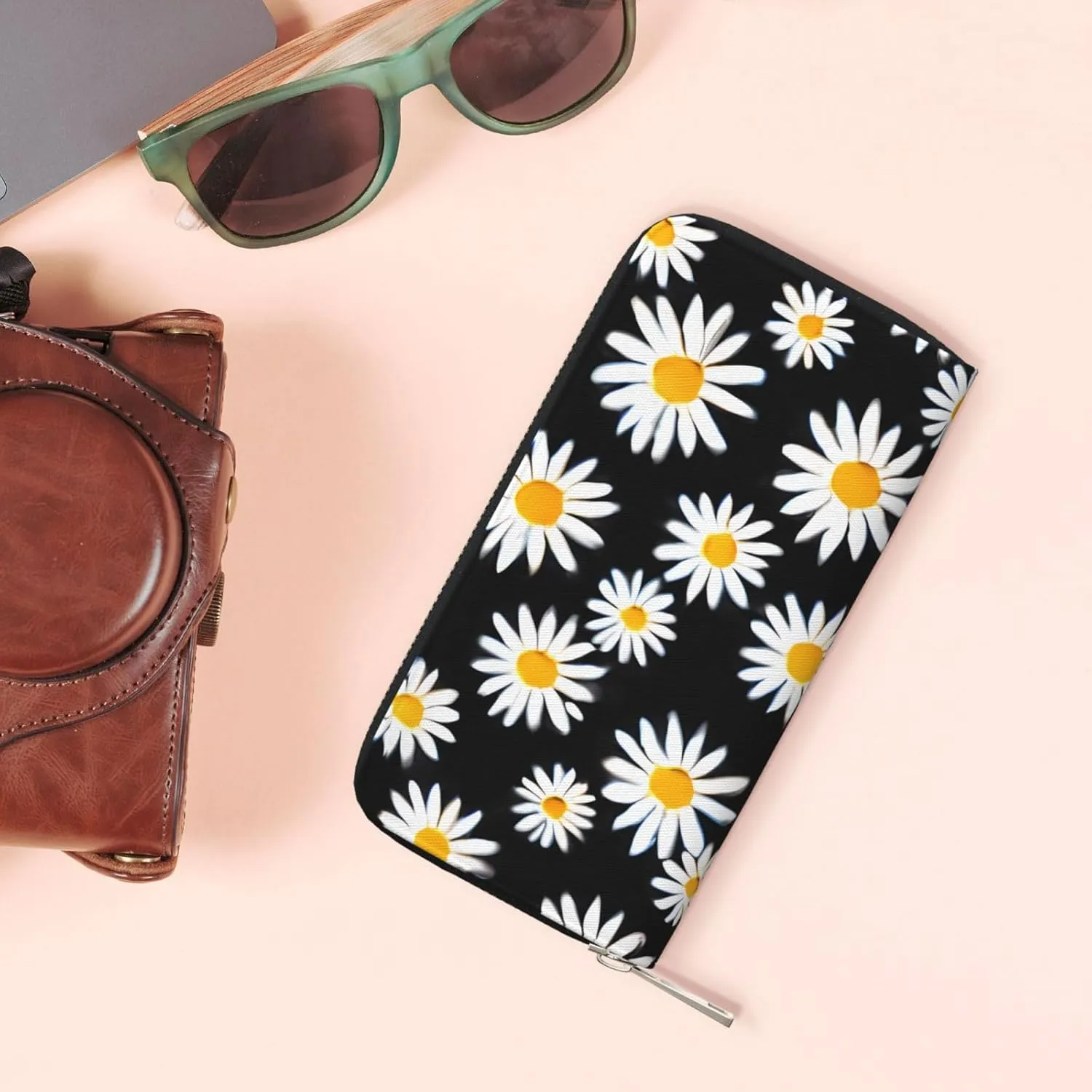 White Daisy Flowers Wallets PU Leather Wallet For Women Men Zipper Credit Card Purse Long Clutch Purse
